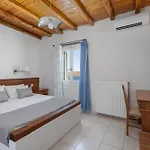 Guest house Medusa Livadakia