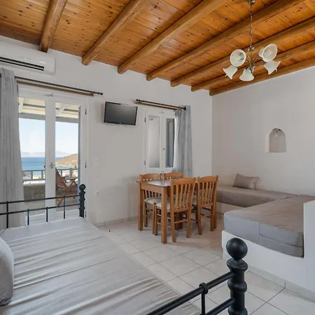 Medusa 3* Λιβαδάκια