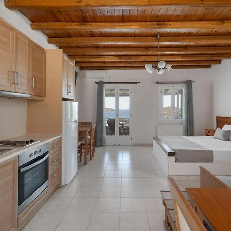 Medusa Πανσιόν Λιβαδάκια